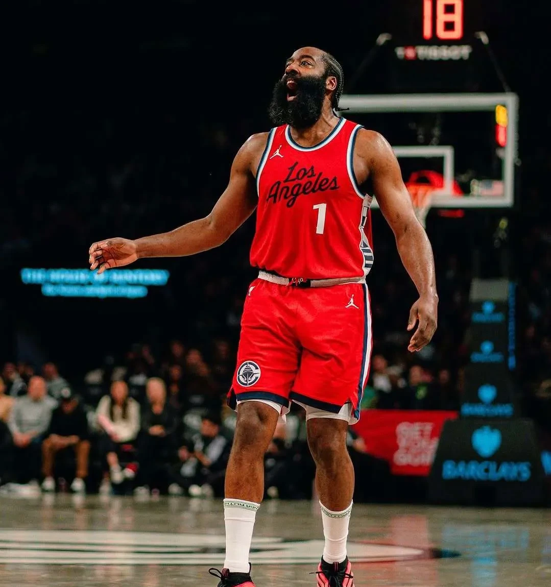 华体会注册-关于G2不断突破！，哈登连续二十场比赛得分超过战术调整观众掌声雷动的信息